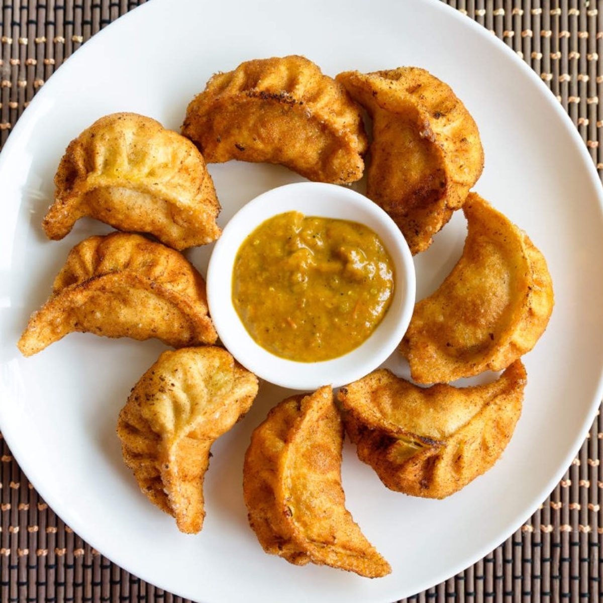 Mo Mo Fried 6pcs