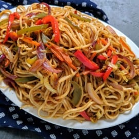 Veg Chowmein.