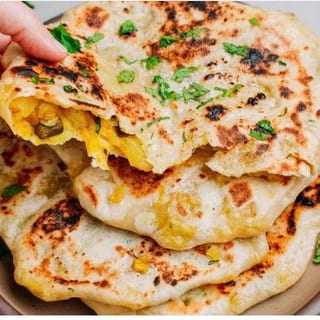 Garlic Cheese Naan
